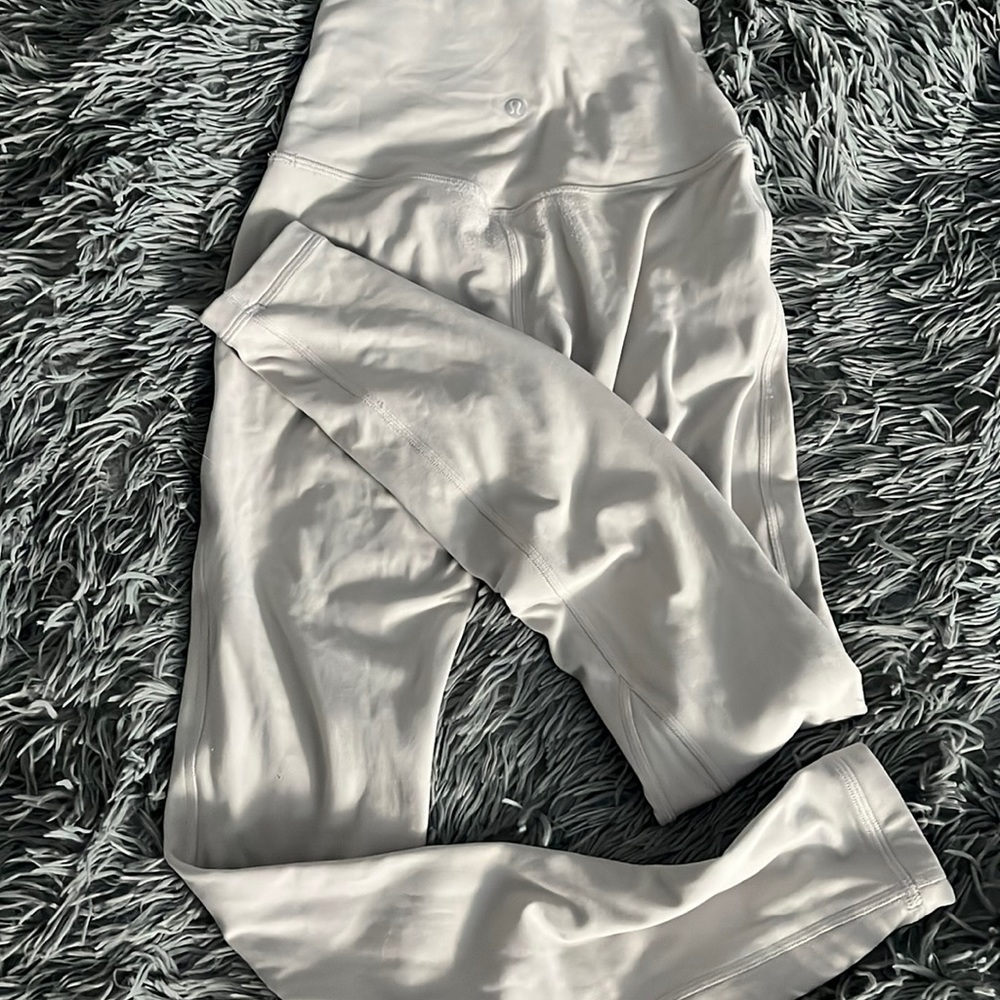 Lululemon leggings